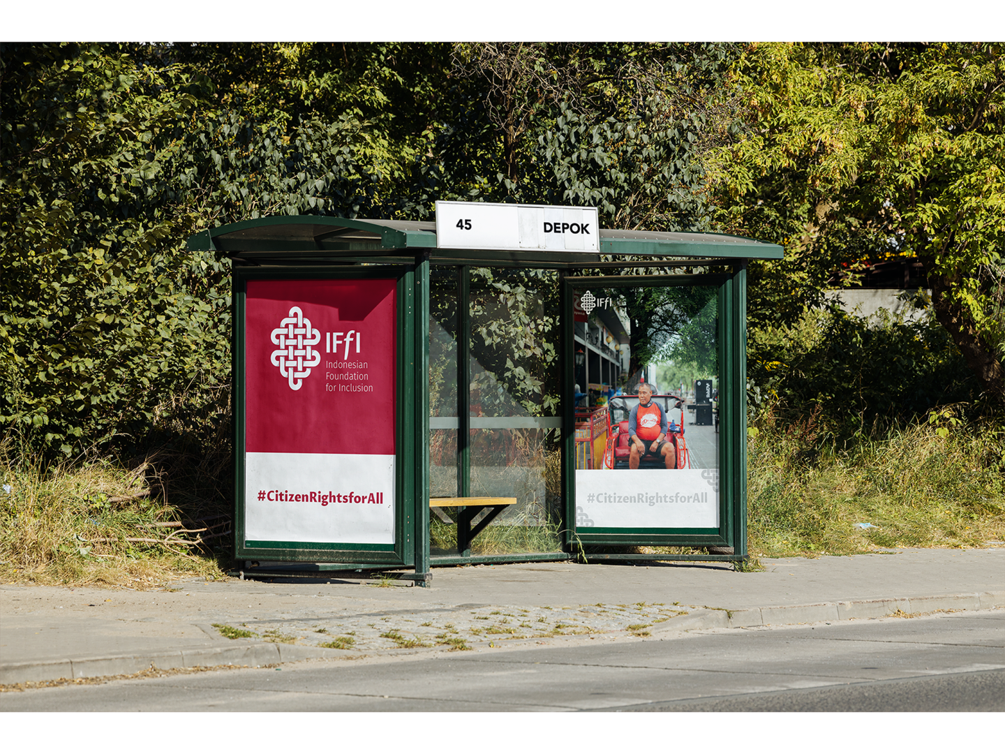 Bus_Stop_Mockup v3