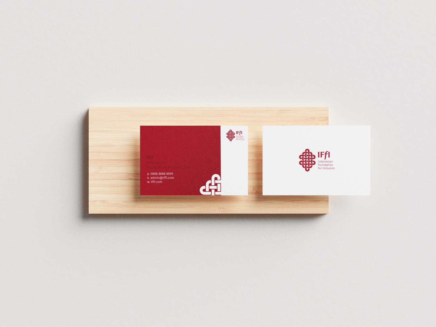 Free_Business_Card_Mockup_5